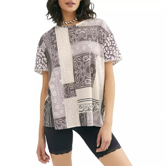 Free People We The Free Size XS Grey Clarity T Shirt Patchwork Boho Paisley - Picture 1 of 6